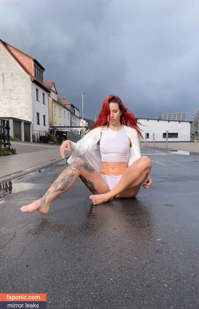 Mara Fürnberg aka _sender_ella_ Nude Leaks - #7