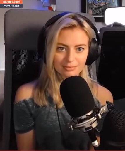 Elyse Willems aka elysewillems Nude Leaks - #4