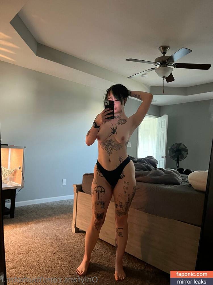 HotGothMlf aka yourhotm.lf aka yourhotmlf Nude Leaks OnlyFans - #8