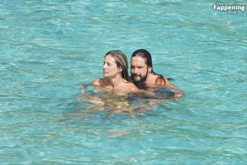 Heidi Klum Enjoys a Blissful Beach Getaway in St. Barts with Her Boyfriend (66 Nude Photos) - #11