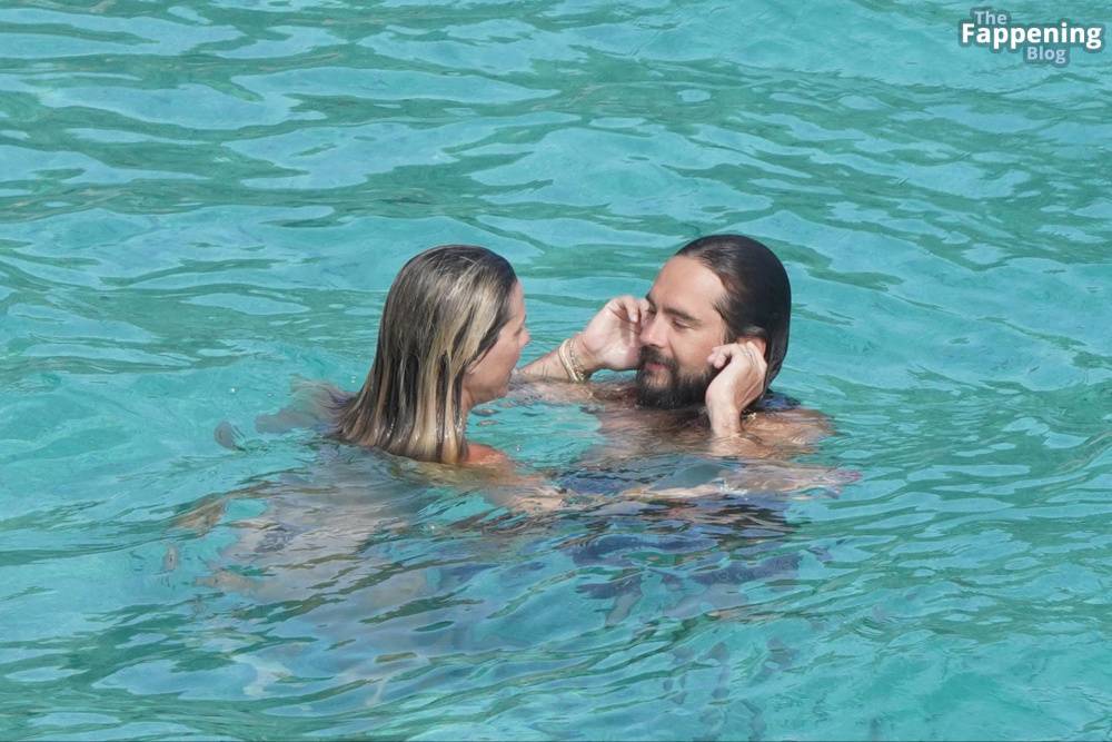 Heidi Klum Enjoys a Blissful Beach Getaway in St. Barts with Her Boyfriend (66 Nude Photos) - #21