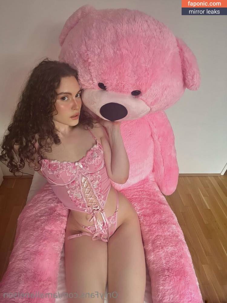 Amalia Nelson aka amalianelson aka curlyamalia aka curlyamaliaa Nude Leaks OnlyFans - #8