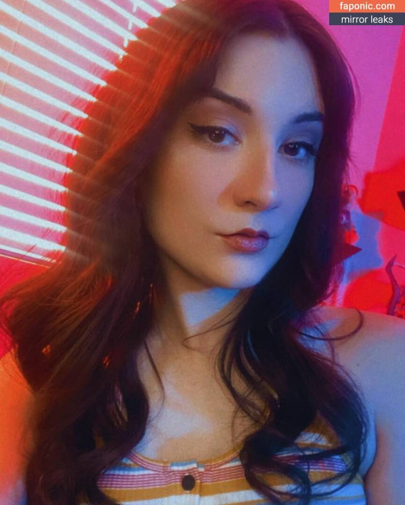 Anna Brisbin aka Brizzy Voices aka brizzysee aka brizzyvoices Nude Leaks OnlyFans/Patreon - #11