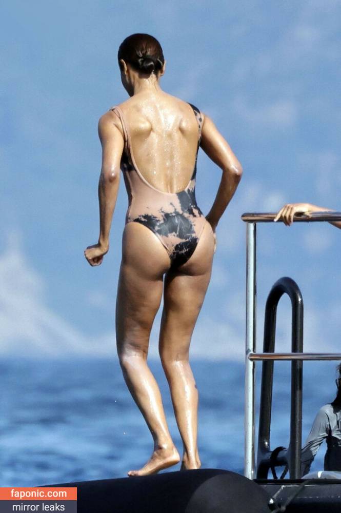 Zoe Saldana aka zoesaldana Nude Leaks OnlyFans - #3