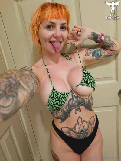 AlienTrashKitty / alientrashkitty Nude Leaks OnlyFans - TheFap - #10