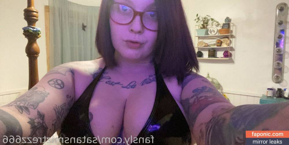 satans_whore666 aka satansmiztrezz666 Nude Leaks OnlyFans - #13