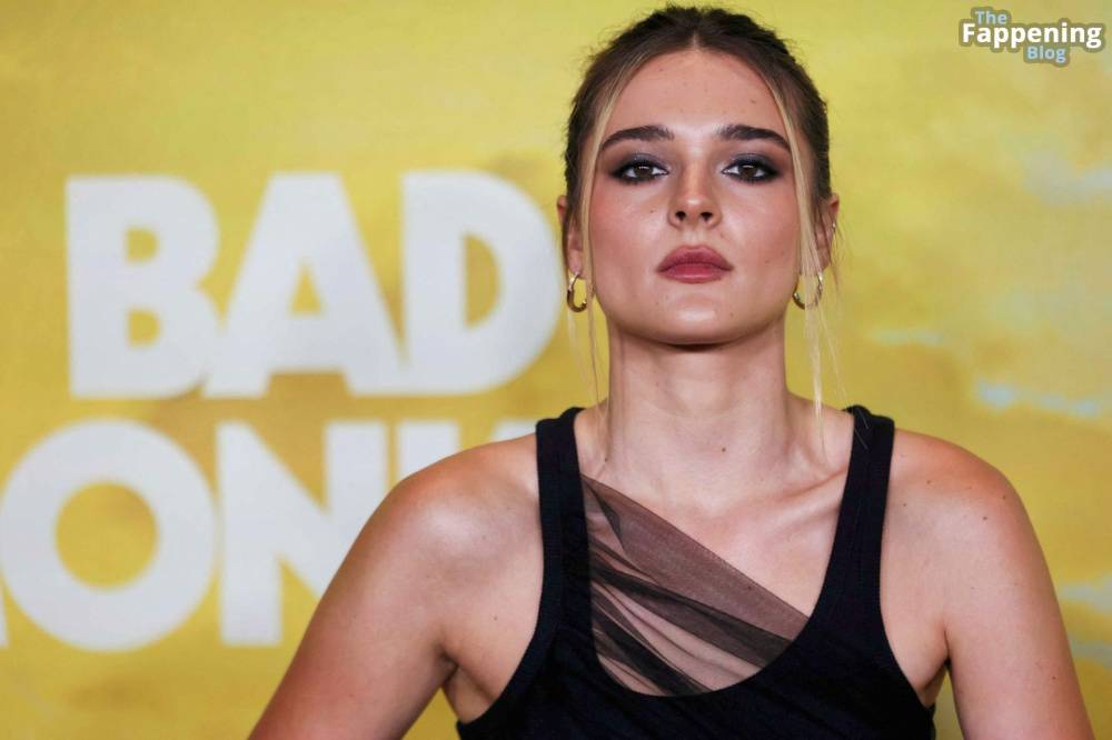 Charlotte Lawrence Displays Her Slender Legs at the “Bad Monkey” Premiere (97 Photos) - #27