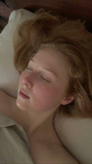 Molly Quinn / mollycaitlynquinn Nude Leaks - #25