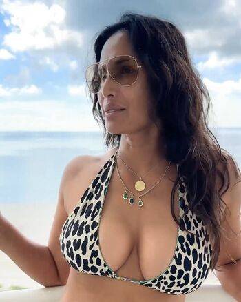 Padma Lakshmi / PadmaLakshmi Leaked Nude OnlyFans - #4