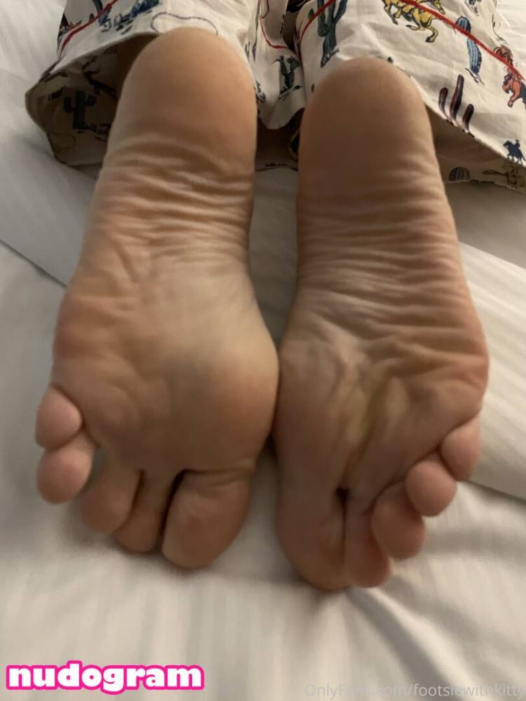 Footsiewithkitty / footsiewithkitty Nude Leaks OnlyFans - TheFap - #7