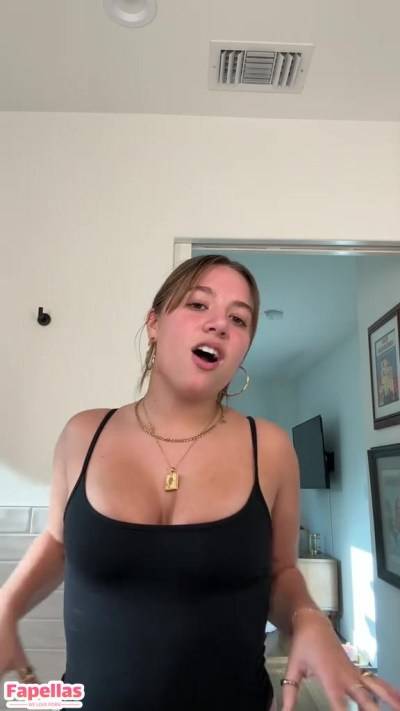 Mackenzie Ziegler / kenzie Nude Leaks OnlyFans - TheFap - #18