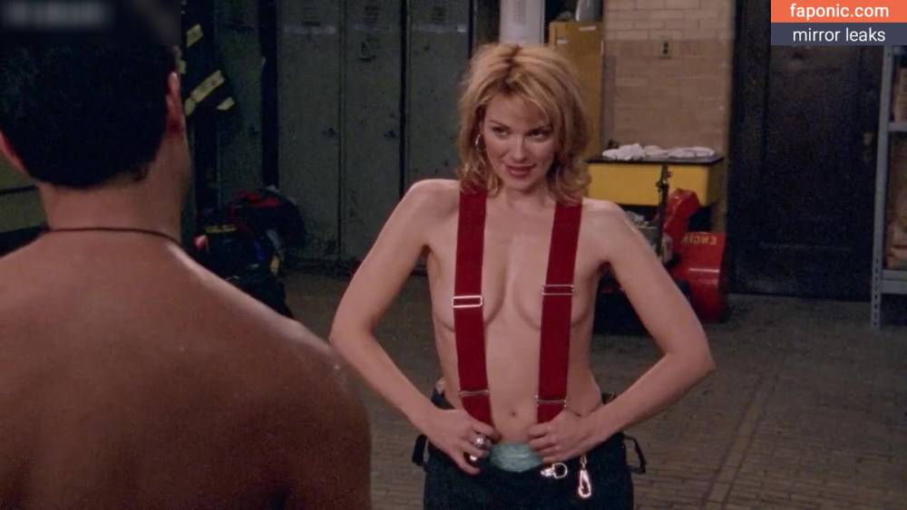 Kim Cattrall aka KimCattrall Nude Leaks - #10