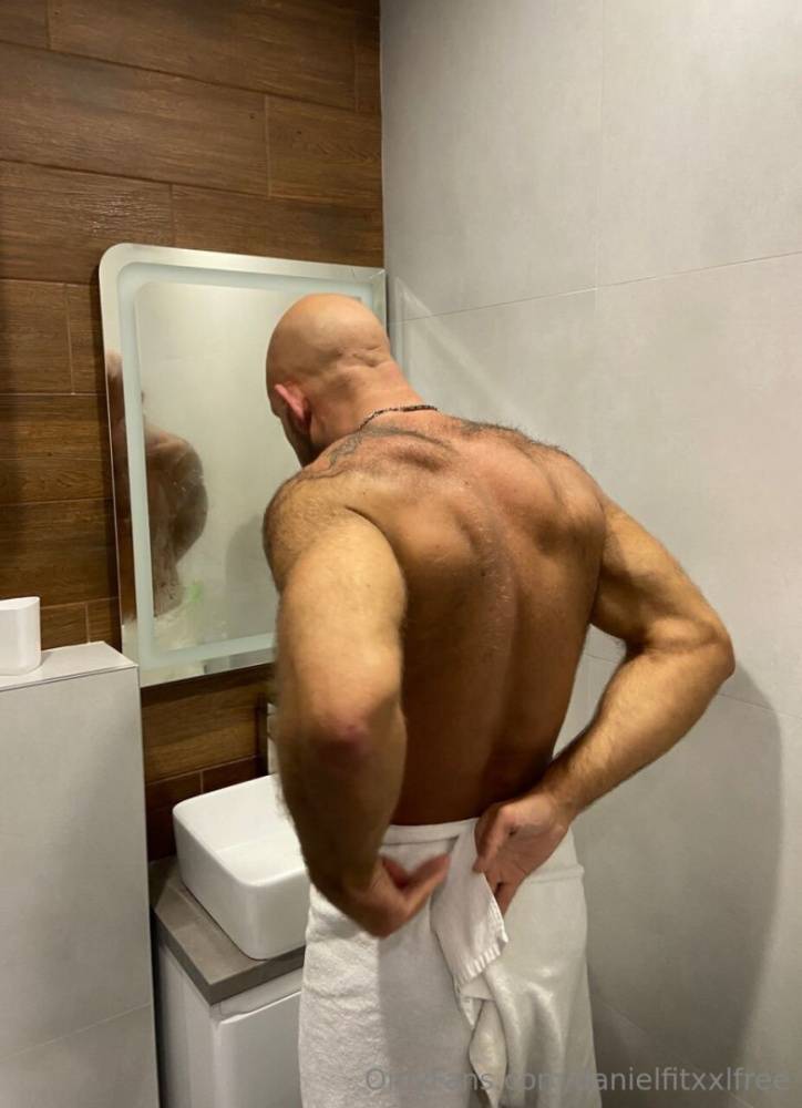 danielfitxxlfree [ danielfitxxlfree ] OnlyFans leaked photos on Hotleaks.tv - #2