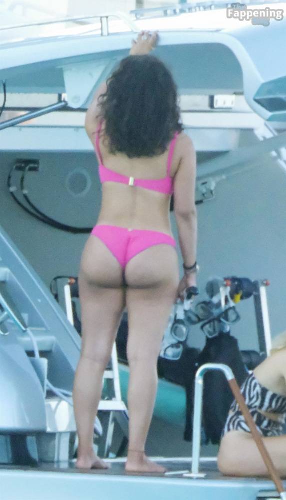 Jessica Ledon & David Guetta Get Up Close and Personal on a Yacht in Ibiza (45 Photos) - #12