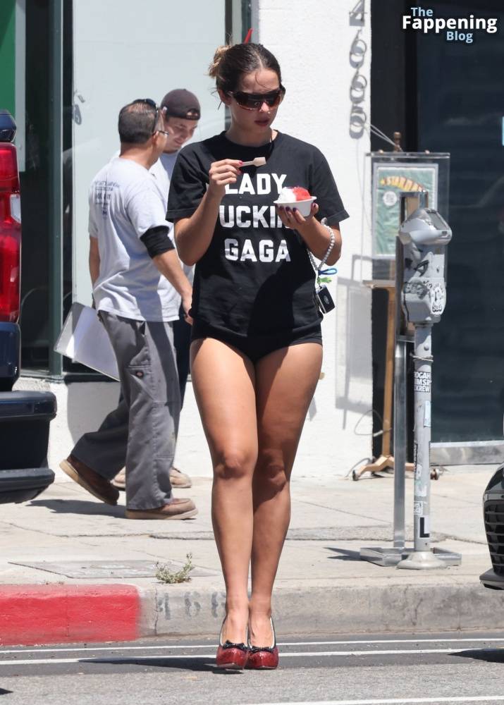 Addison Rae Rocks Bold “Lady Gaga” Tee and Red Heels in Los Angeles (27 Photos) - #23