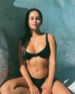 Alessa Holloway / Quizon / alessaquizon Nude Leaks - Fapello - #23