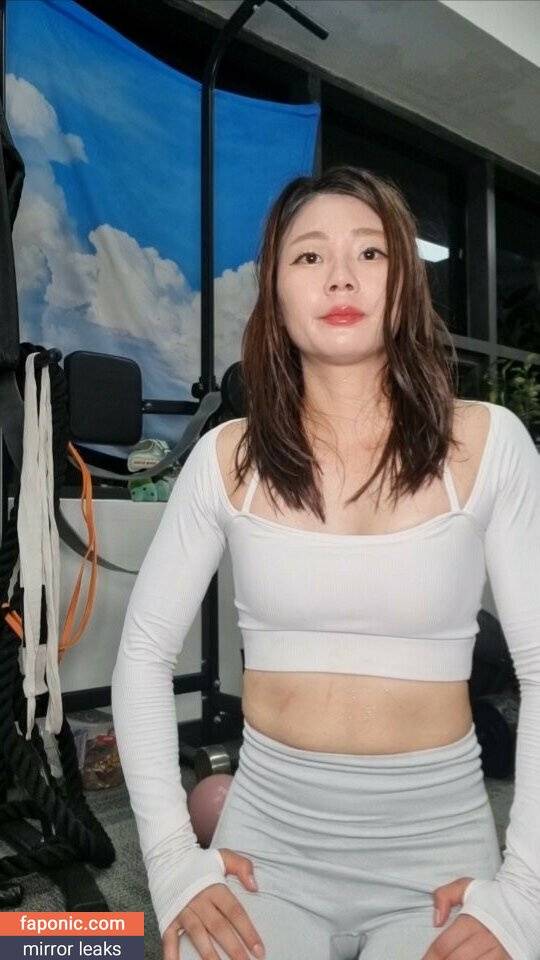 joboxer1115 aka 또 다른 인격체 aka 조복서 모음집 aka 조복서조복서 aka 조뽁서의 일상계정 Nude Leaks - #1