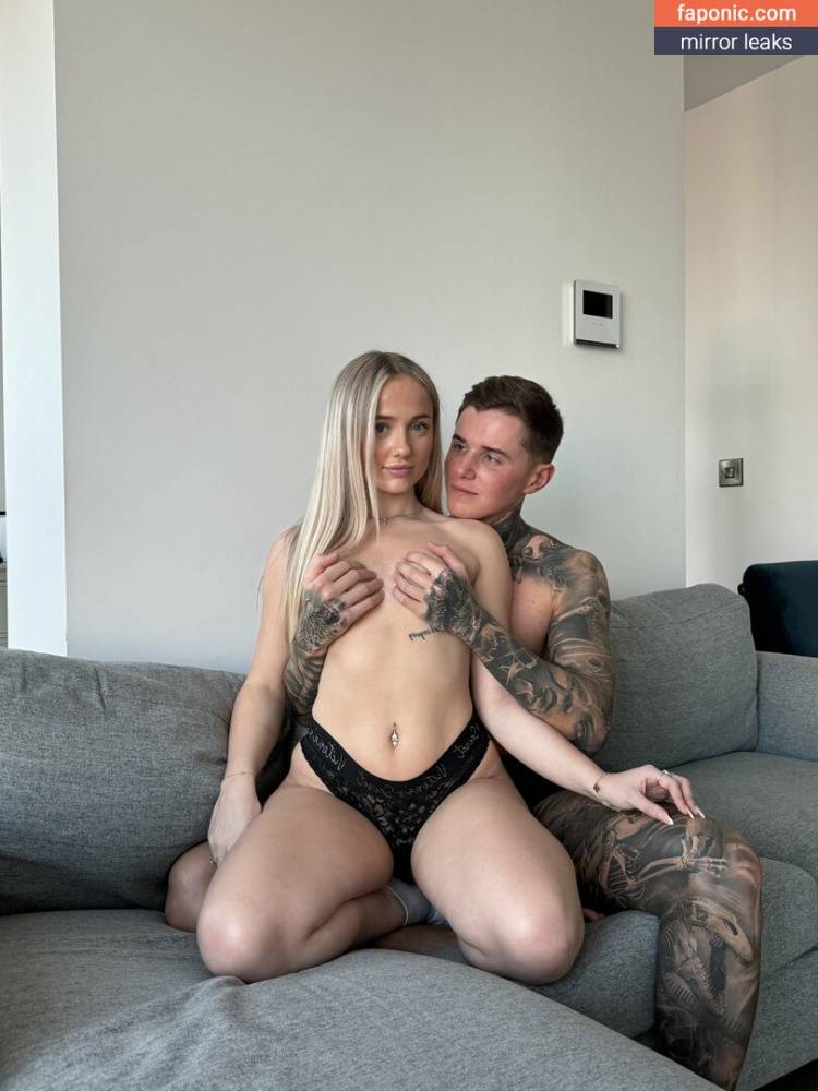 Miakaterose aka miakaterosex Nude Leaks OnlyFans - #6