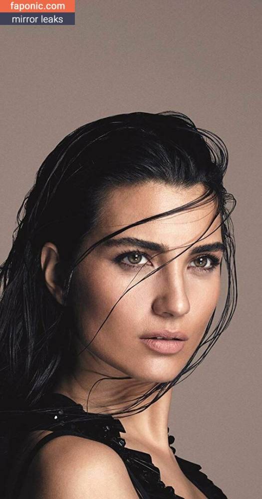 Tuba Buyukustun aka tubabustun.official Nude Leaks - #10