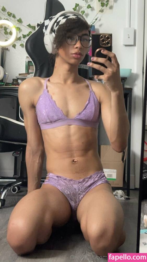 Ivy 🌸 / ivyevescarlet Nude Leaks OnlyFans - TheFap - #5