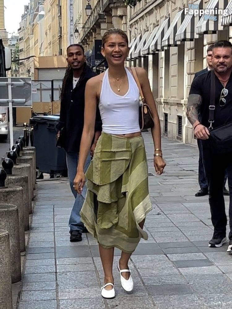 Zendaya Goes Bralessin Paris (30 Photos) - #25