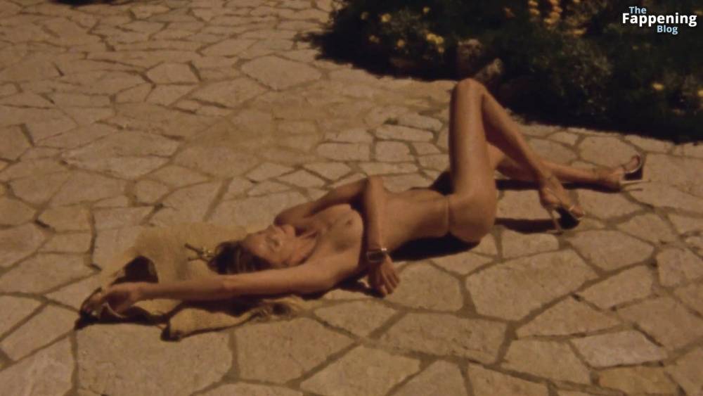 Anja Rubik Nude & Sexy – Saint Laurent Summer 2024 Campaign (44 Photos + Video) - #28