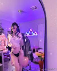 Cloudrosies / cloudrosies Nude Leaks OnlyFans - TheFap - #13