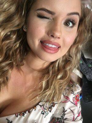 Debby Ryan / debbyryan Nude Leaks - Fapello - #14