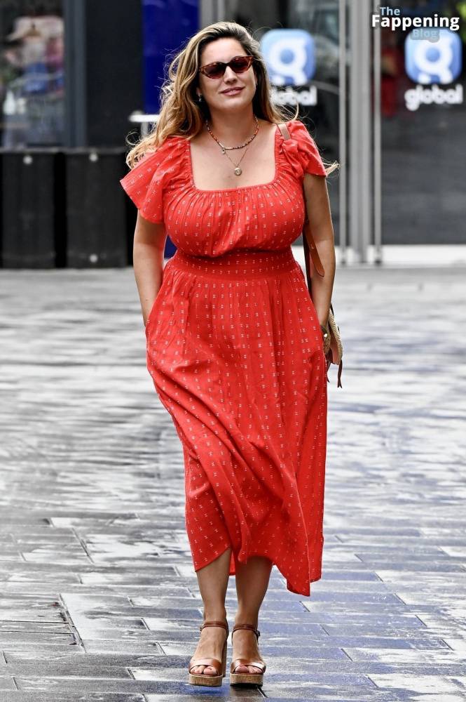 Kelly Brook Shows Off Her Assets in a Red Dress in London (34 Photos) - #15