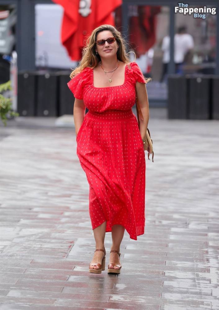 Kelly Brook Shows Off Her Assets in a Red Dress in London (34 Photos) - #6