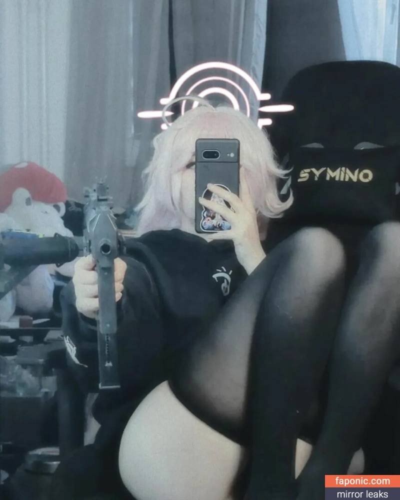 LoafQueen aka MissIronBlood aka _tactical.oni_ aka missiron Nude Leaks OnlyFans - #12