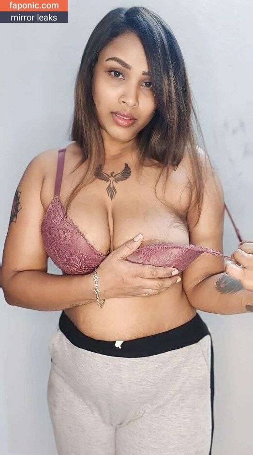 Veena.s aka Veenathara aka thaara_offcial aka veenacos Nude Leaks OnlyFans - #1