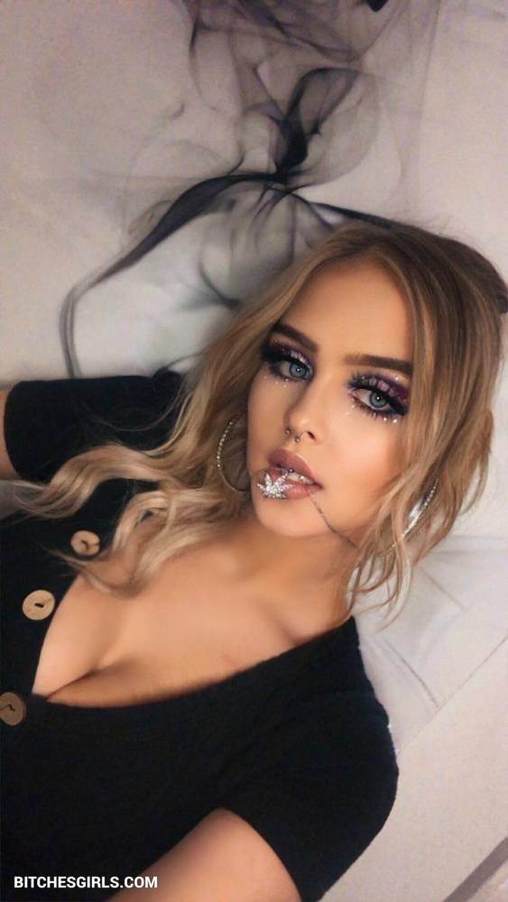 Beccarosebitch Kikibabs Nude Teen - Onlyfans Leaked Nude Videos - #main