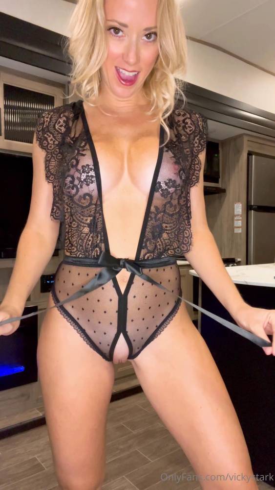 Vicky Stark Pussy Black Outfits Try On Onlyfans Video Leaked - #main