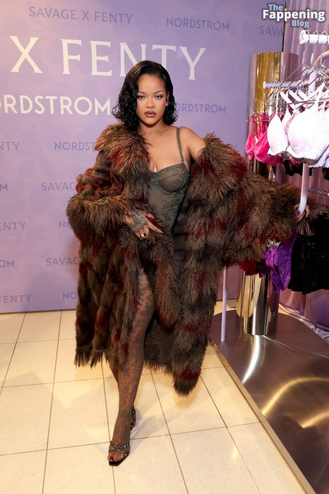 Rihanna Looks Sexy at the Savage x Fenty Launch (10 Photos) - #main