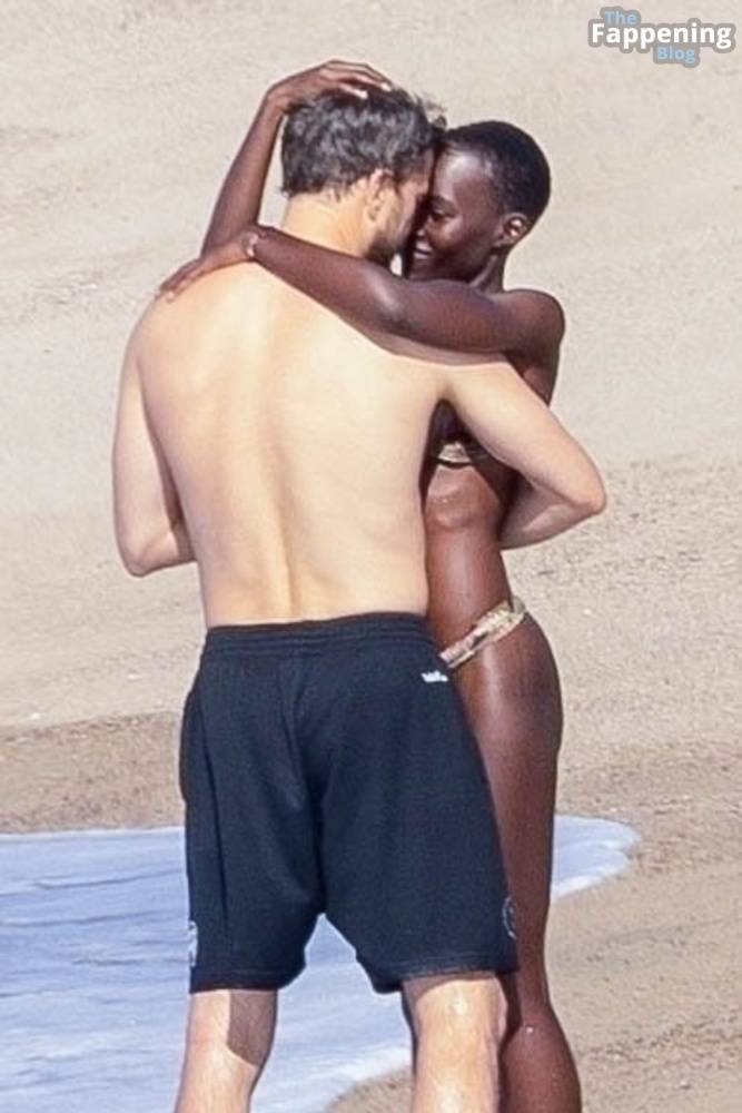 Lupita Nyong’o Confirms She’s Single Following Joshua Jackson Split (29 Photos) - #main