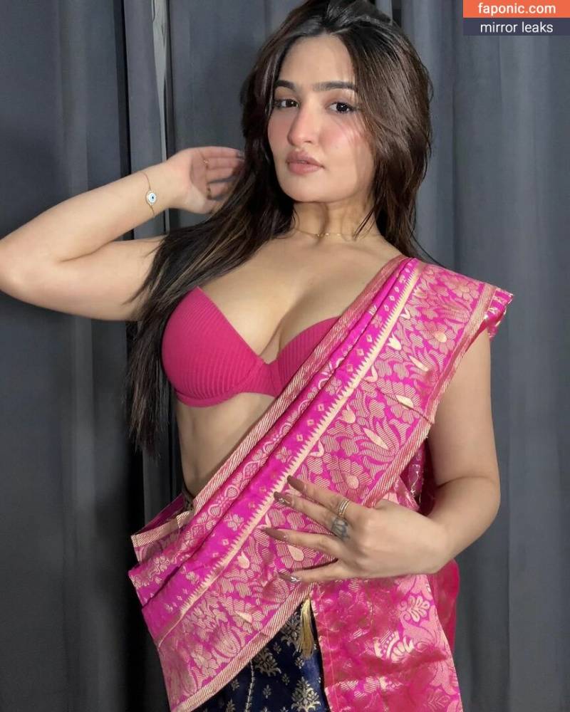 Sassy Poonam aka sassy_poonam Nude Leaks - #main