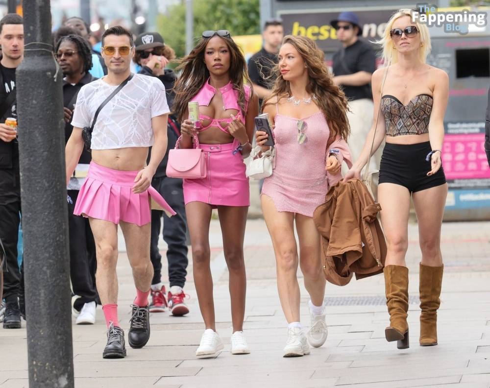 April Banbury & Whitney Hughes Display Their Boobs at Wireless Festival in London (21 Photos) - #main