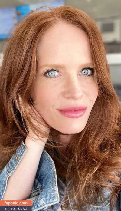 Rebecca Mader / bexmader Nude Leaks OnlyFans - TheFap - #main