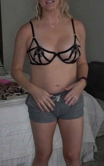 Fangs Victoria Secret Lingerie Try On Onlyfans photo Leaked on modeladdicts.com