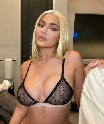 Kylie Jenner Sheer See Through Lingerie Nip Slip Set Leaked - Usa on www.modeladdicts.com