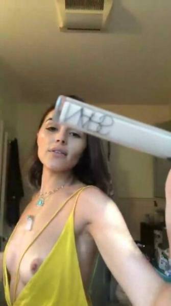 Olivia Culpo Nip Slip on www.modeladdicts.com