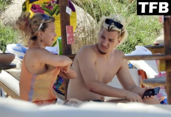 Millie Bobby Brown & Jake Bongiovi Enjoy Their Holidays Together Out in Sardinia on modeladdicts.com