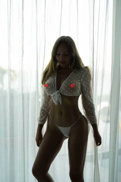 Veronica Bielik Nude Nipple Shirt Onlyfans Video Leaked on modeladdicts.com
