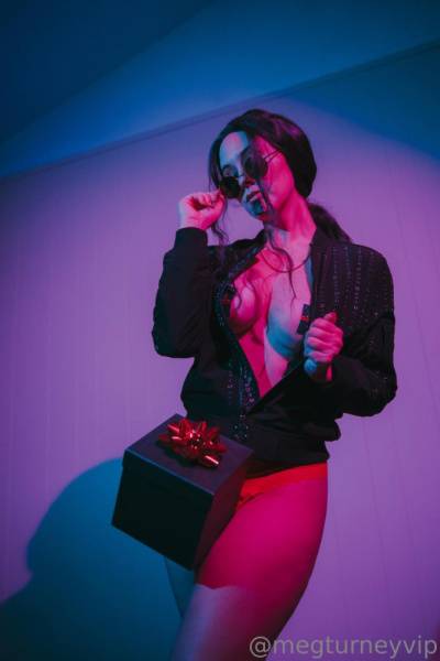 Meg Turney Dick In A Box Onlyfans Set Leaked on modeladdicts.com