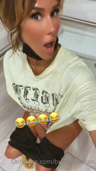 Brittany Furlan Nude Peeing Onlyfans photo Leaked - Usa on modeladdicts.com