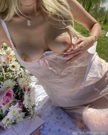 GwenGwiz Nude Onlyfans Picnic Set Leaked on www.modeladdicts.com