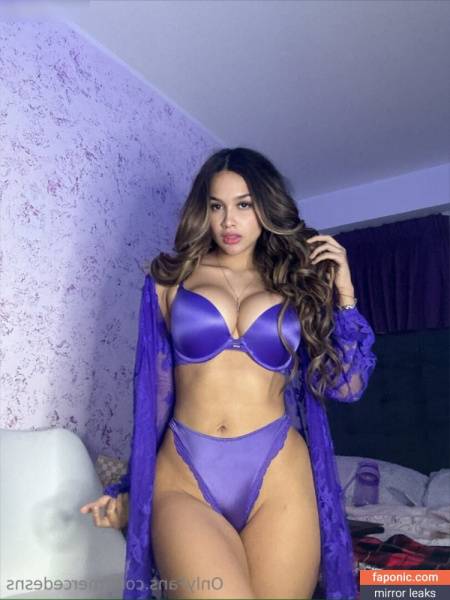 Mercedesns aka mercedes_ns Nude Leaks OnlyFans on modeladdicts.com