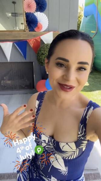 Rosanna Pansino / rosannapansino Leaked Nude OnlyFans on modeladdicts.com