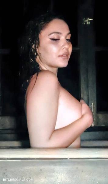 Stella Hudgens - Stellahudgens Onlyfans Leaked Nude Photo on modeladdicts.com